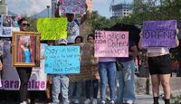 La madre decidió hacer cambios en la representación legal que la acompañaba en el caso del feminicidio de su hija.
