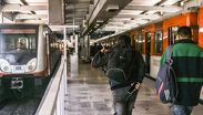 El Metro CdMx transporte millones de personas todos los días en sus 12 líneas. | Victoria Valtierra | Cuartoscuro