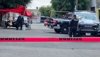 Oficiales de la Policía de Guadalajara resguardaron a los dos niños tras el ataque y darán seguimiento a su situación