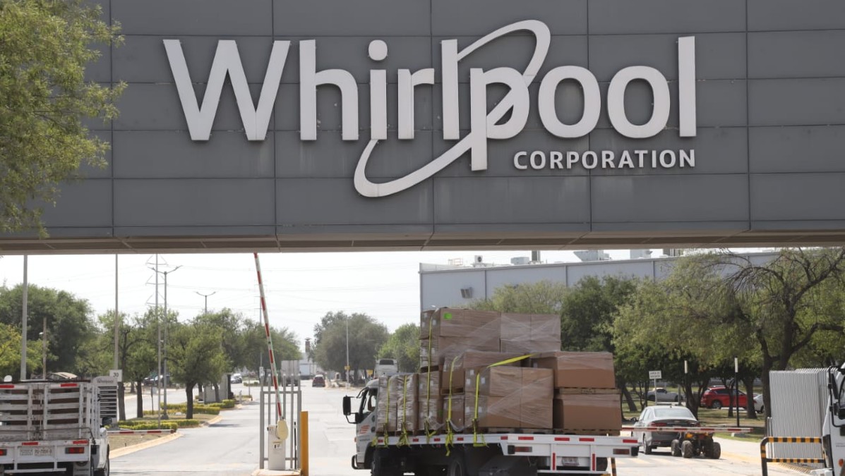 Whirlpool se comprometió a llevar a cabo planes de reducción de plantilla y de optimización de su presencia en múltiples regiones.