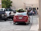 Arreglos florales, veladores y mensajes de condolencia acompañaron las salas de velación.| Jesús Villegas
