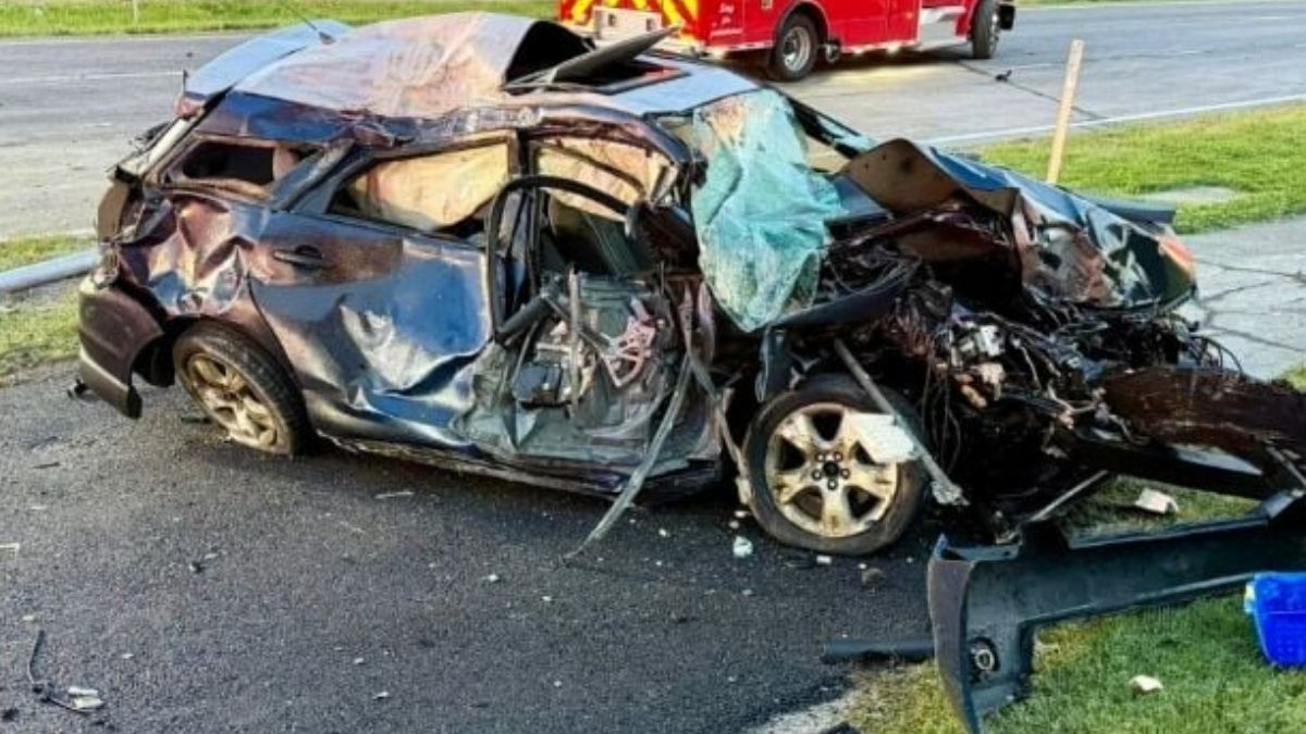 En el automóvil robado viajaban otros seis menores de edad, cuyas edades oscilan entre los 12 y 15 años, sumando un total de siete lesionados