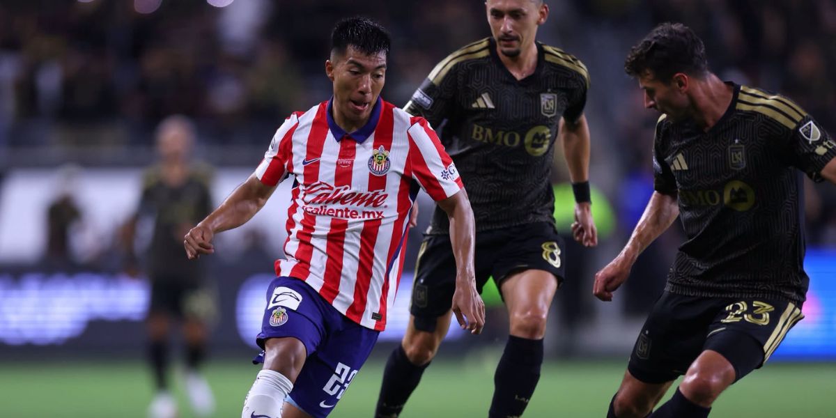 Daniel Aguirre es de los jugadores claves en el sistema de Gabriel Milito en Chivas | Chivas