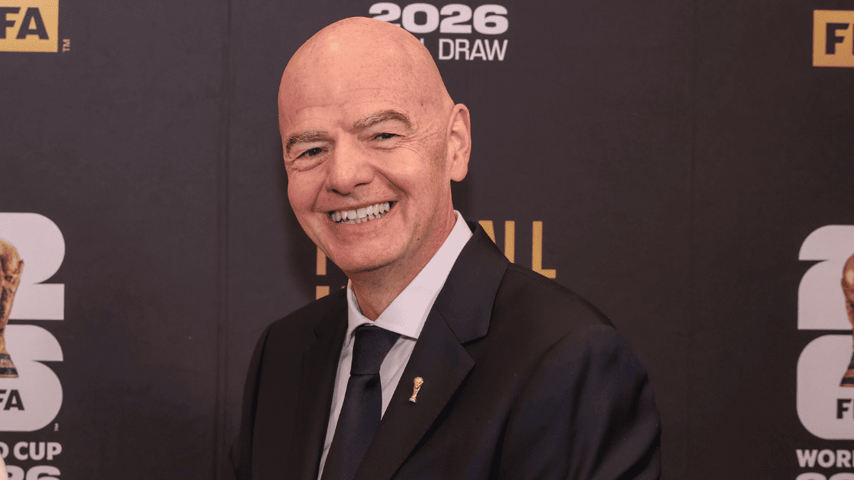 Gianni Infantino está buscando el respaldo de las Federaciones de fútbol en el mundo. | @FIFAmedia