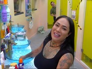 Karina Torres entró al baño de La Casa de los Famoso para expresar cómo se ha sentido en el reality | Redes sociales