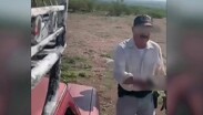La agresión ocurrió en medio de una presunta disputa por terrenos y el acceso a un camino; el ataque quedó registrado en video.