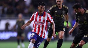Daniel Aguirre es de los jugadores claves en el sistema de Gabriel Milito en Chivas | Chivas