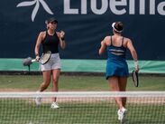 Giuliana Olmos e Ingrid Neel superaron a Anna Danilina y Aleksandra Krunic en la ronda de Dieciseisavos.