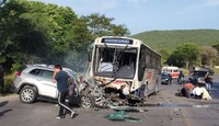 Cuerpos de emergencia arribaron al choque en Xoxocotla, Morelos | Cortesía