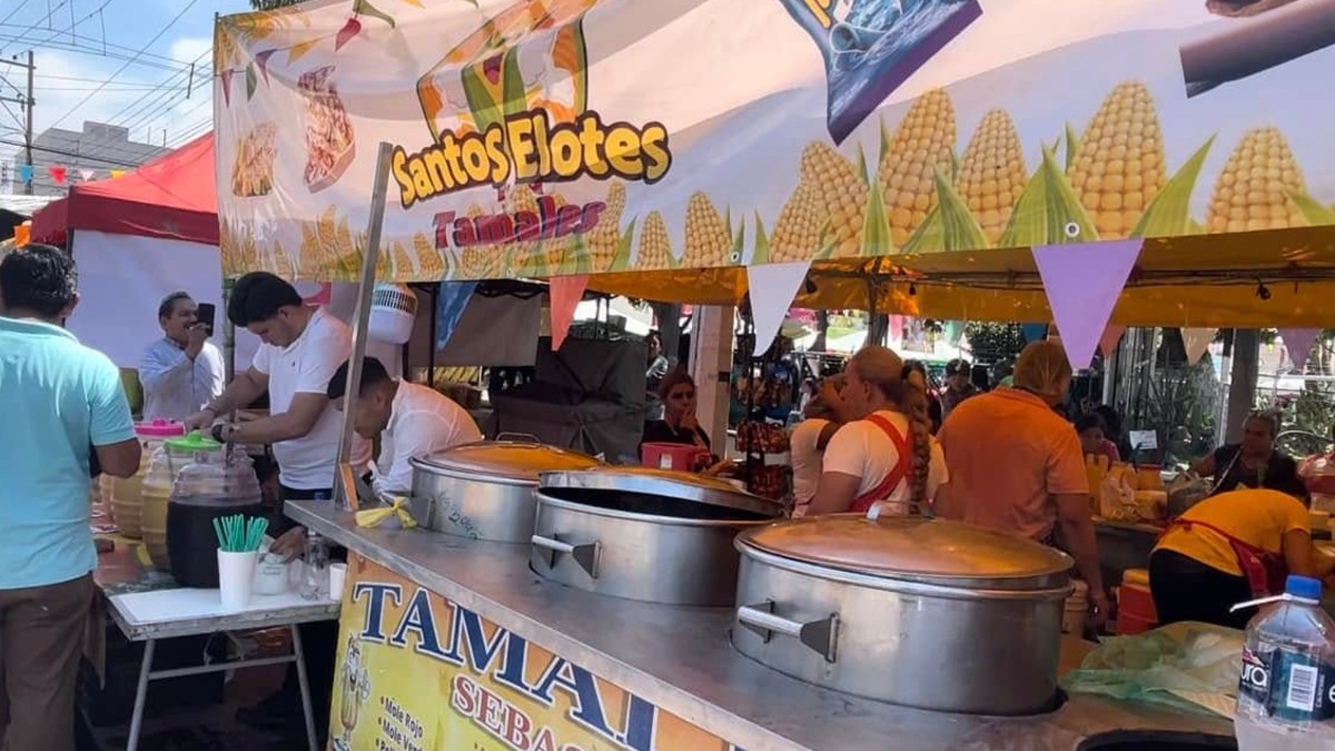 La Feria del elote inunda las calles principales del centro de Tesistán. | Feria del Elote Tesistán