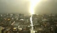 Así fue el impacto del relámpago en el centro histórico de la Ciudad de México
