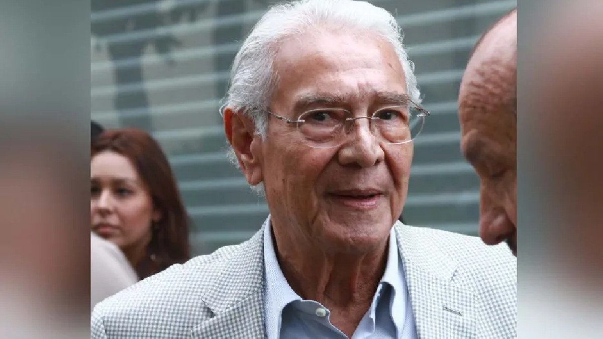 Maximiliano Leonardo Asturias, fundador de Farmacias del Ahorro, murió este domingo.