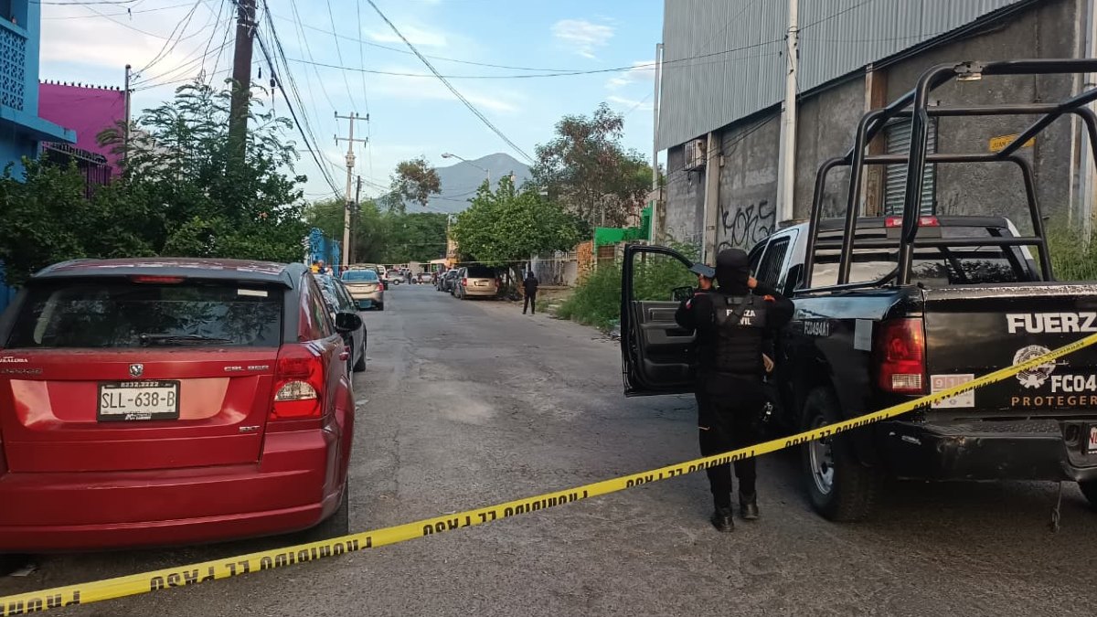 Cuerpos de rescate brindaron las primeras atenciones a la lesionada en la colonia Independencia. | Lolita Lastra