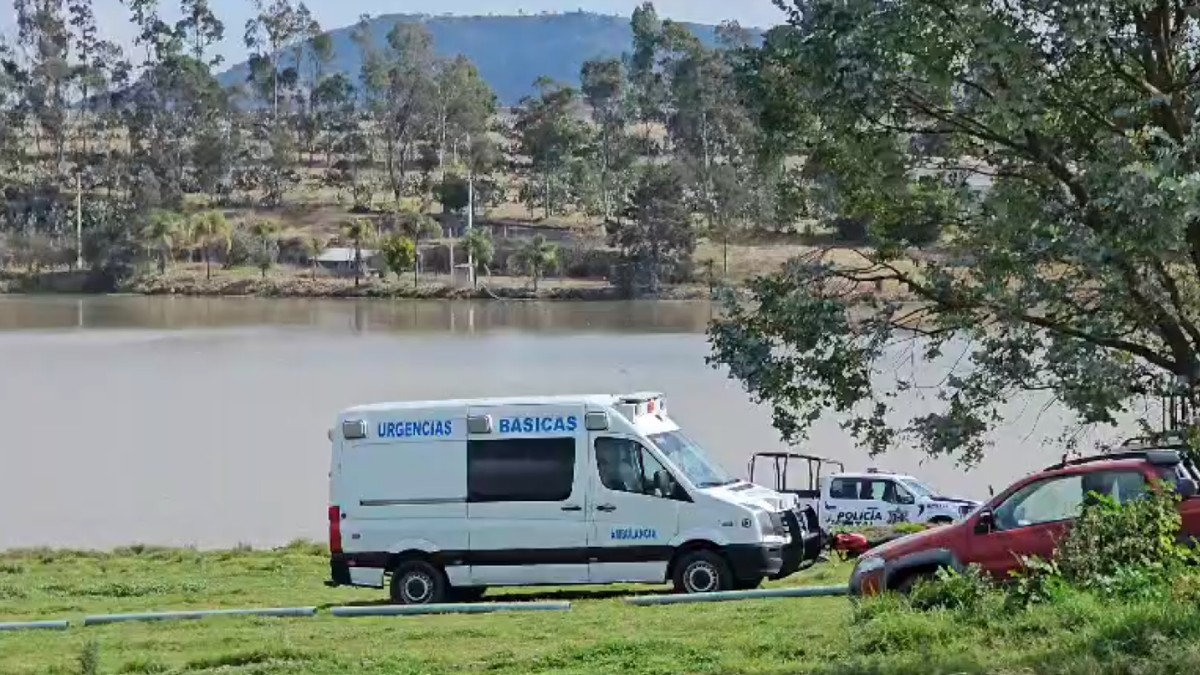 Localizan el cuerpo de un trabajador de la Comisión del Agua de Hidalgo tras caer a canal de aguas negras. / Guadalupe Trejo