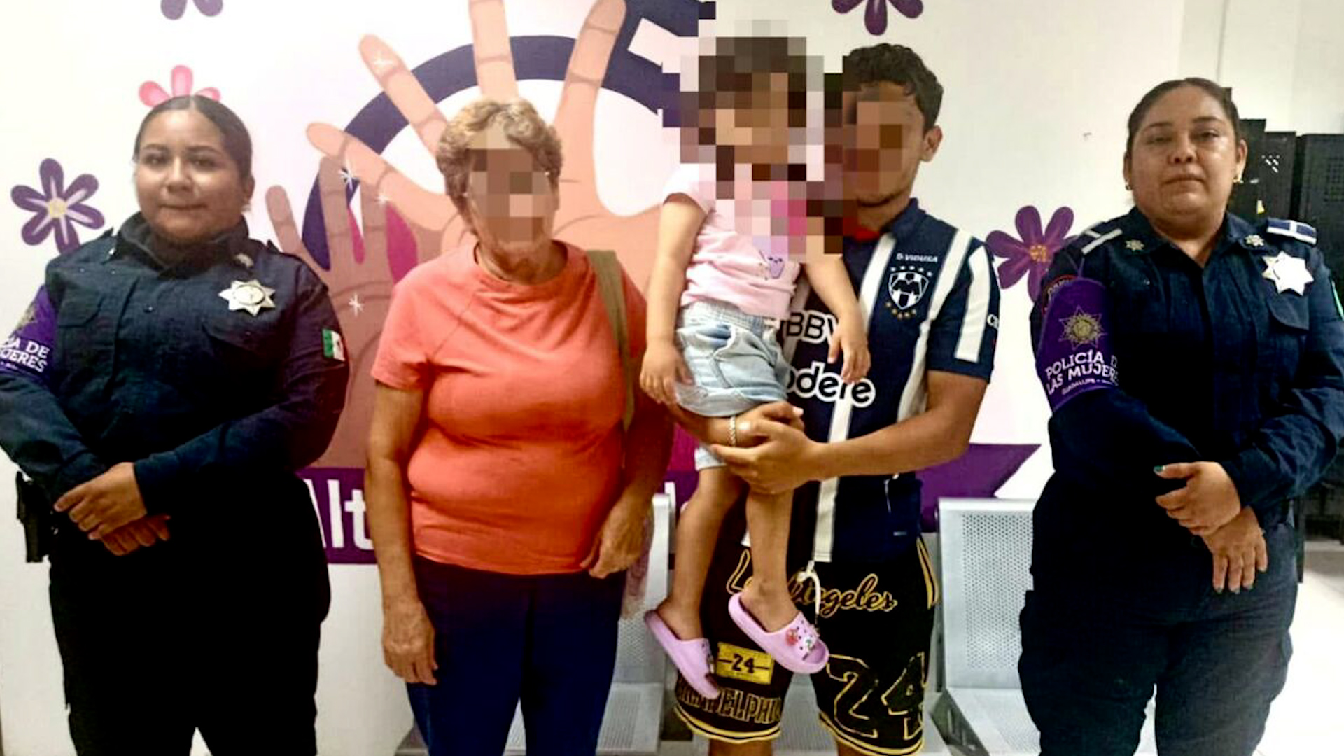 Menor de 3 años fue localizada caminando sola en avenida de Guadalupe, Nuevo León