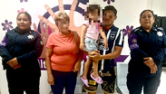 Menor de 3 años fue localizada caminando sola en avenida de Guadalupe, Nuevo León