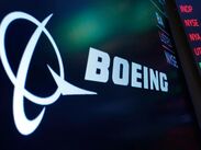 La orden incluye revisar la piel del fuselaje y refuerzos de puertas y salidas de emergencia para evitar fallas en la integridad del avión.