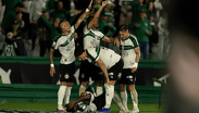 Estos son algunos de los peores festejos en el fútbol tras la caída del jugador brasileño.