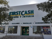 El personal evaluará tu artículo y te ofrecerá un artículo y te ofrecerá un préstamo del 60 por ciento del valor estimado en efectivo.