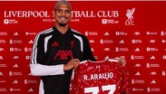 Ronald Araujo podría ser comprado por Liverpool en 2027 por 55 millones de euros / Facebook