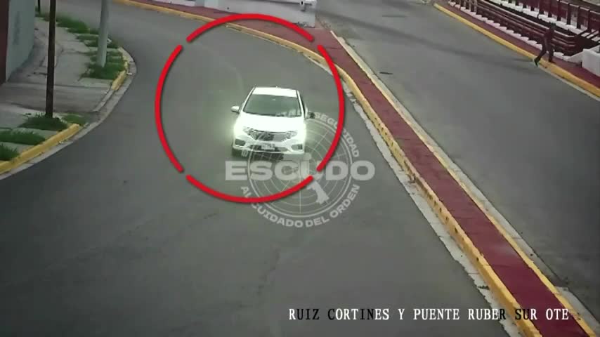 Arrestan a hombre armado tras persecución en la colonia Sarabia de Monterrey