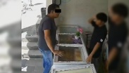 Comerciantes de Iztapalapa han sido víctimas de fraude por un sujeto; así opera. | Telediario