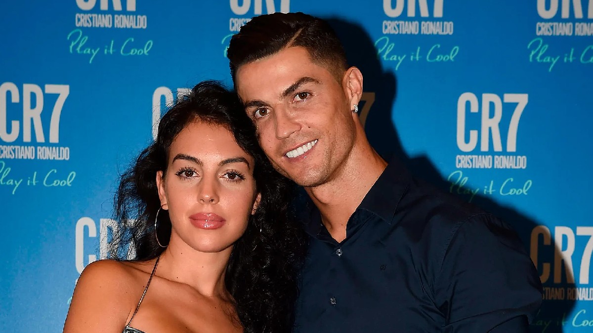 Cristiano Ronaldo confirmó su matrimonio con su pareja Georgina Rodríguez.
