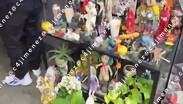 Desmantelan narcotiendita en la Venustiano Carranza; tenían un altar dedicado al Chavo del 8. / Carlos Jiménez