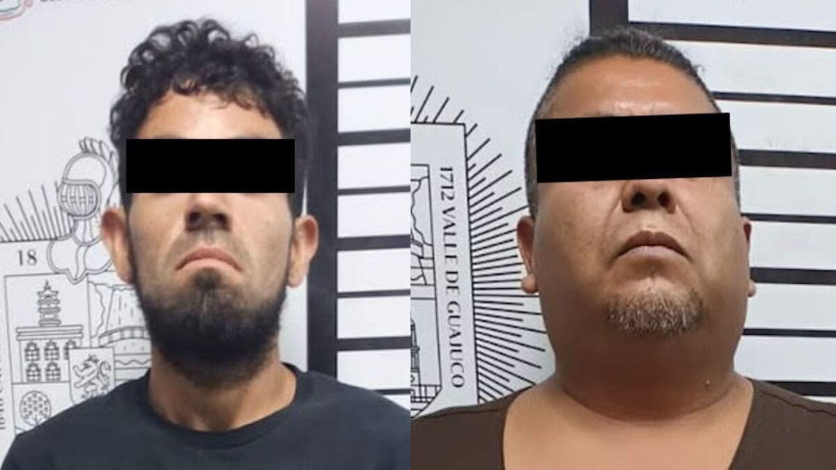 Detienen a dos hombres que viajaban en moto con presunta droga en Santiago