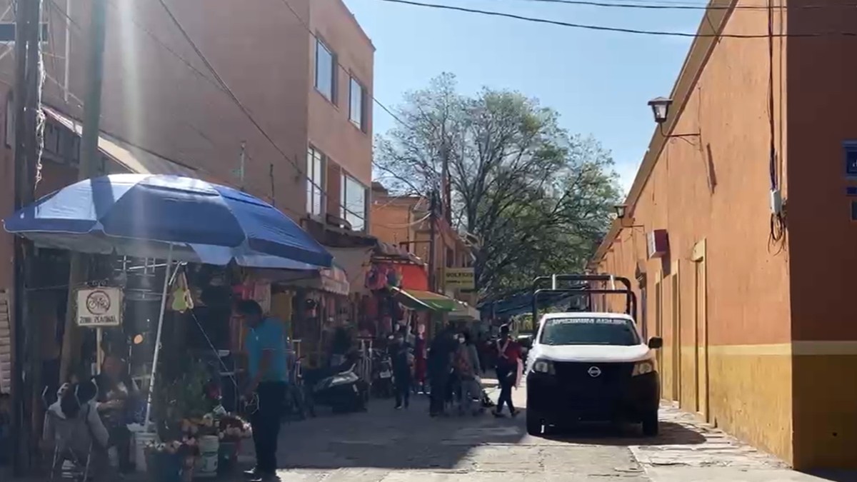 Elementos de la Policía de Investigación ubicaron los tres cuerpos en un inmueble en la calle Hidalgo, en Santa María del Río.