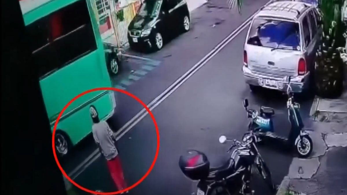 Marco Antonio fue atropelladlo por una unidad de la Ruta 34 en Coyoacán. | Telediario