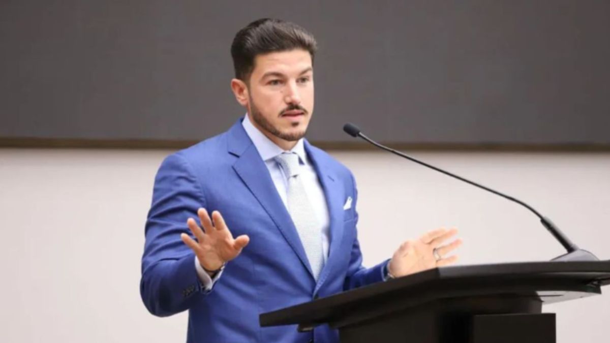 Samuel García sostuvo que el objetivo es mantener la formación que ha funcionado para las corporaciones de seguridad.