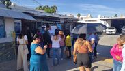 De acuerdo con los testimonios de los afectados, la movilización surgió tras el presunto incumplimiento de un compromiso de la alcaldesa.