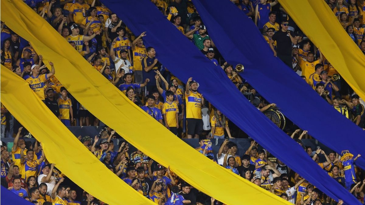 La barra reiteró que su compromiso de 27 años con la institución está por encima de cualquier directivo o jugador pasajero.