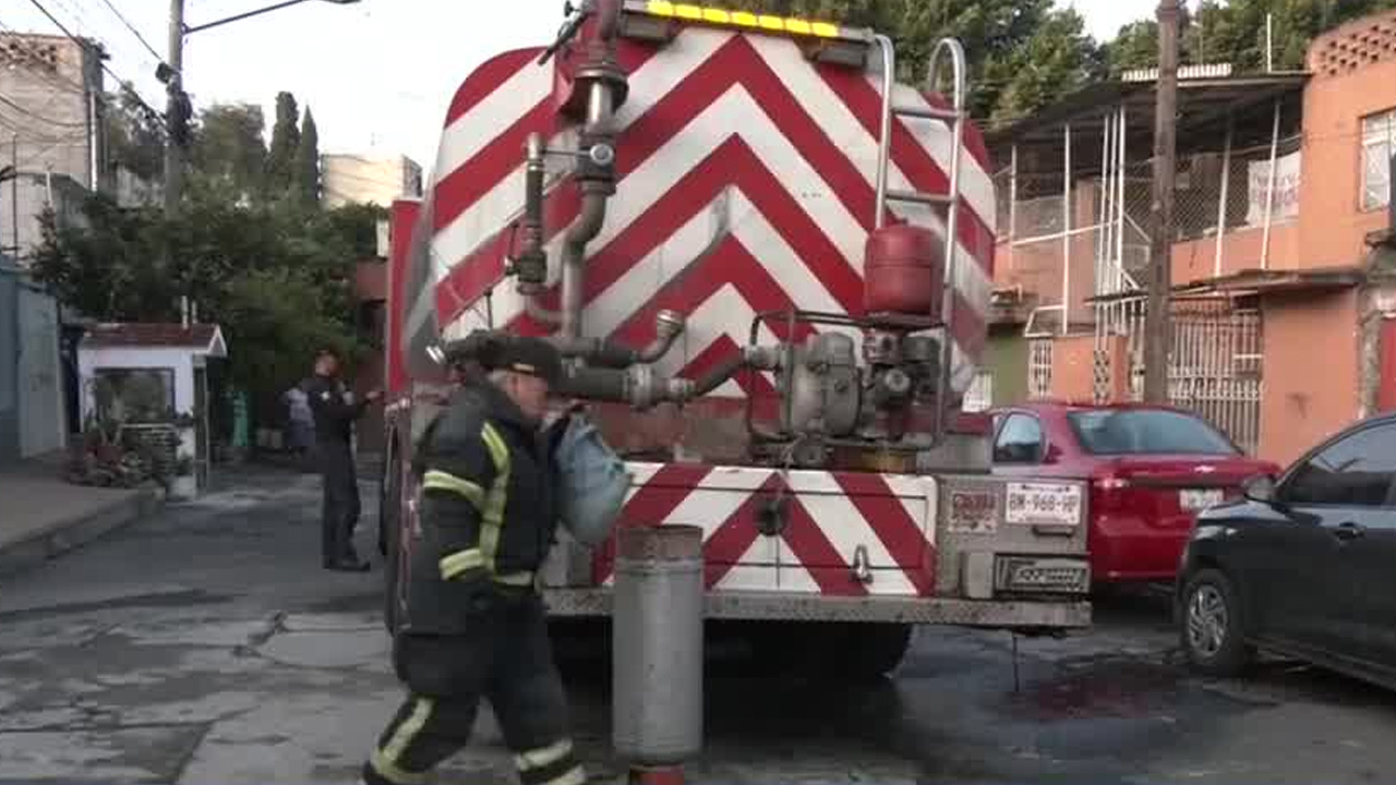 Fuga de gas en vivienda alerta a vecinos de la colonia Moctezuma; no hubo lesionados