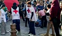 El responsable sería una persona adulta mayor que terminó por estamparse metros adelante / Facebook: Sierra Norte Al Día