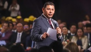 El gobernador Alejandro Armenta dejó atrás la frase “Pensar en grande”, que acompañó el inicio de su gobierno, para adoptar “Transformar en grande”