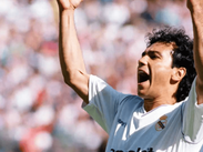 Hugo Sánchez jugó siete años para el Real Madrid.