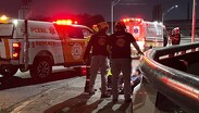 Paramédicos del CRUM trasladaron al lesionado al Hospital 21 del IMSS.
