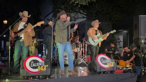 La Caliente 94.1 recibe a Grupo Sólido en una noche llena de música y diversión