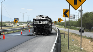 Incendio consume transporte en Escobedo