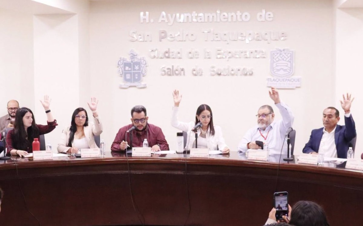 La intervención ocurre en medio de una batalla judicial por adeudos de gobiernos al Siapa.