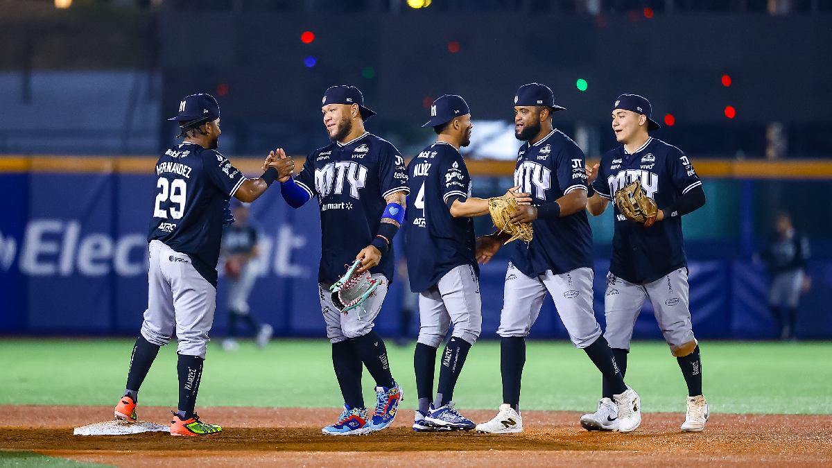 Sultanes ganó 2 juegos en Monterrey y liquidó la serie de playoffs ante Charros en Guadalajara / Charros de Jalisco