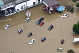 Además, a tormenta generó cortes de energía eléctrica que afectaron a decenas de miles de hogares en la región.
