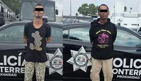 Caen dos hombres con 12 dosis de aparente cristal luego de riña en Monterrey