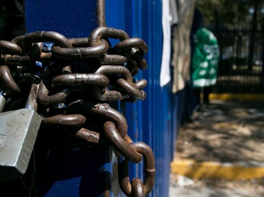 La FCPyS se encuentra actualmente cerrada por miembros sindicales | Cuartoscuro