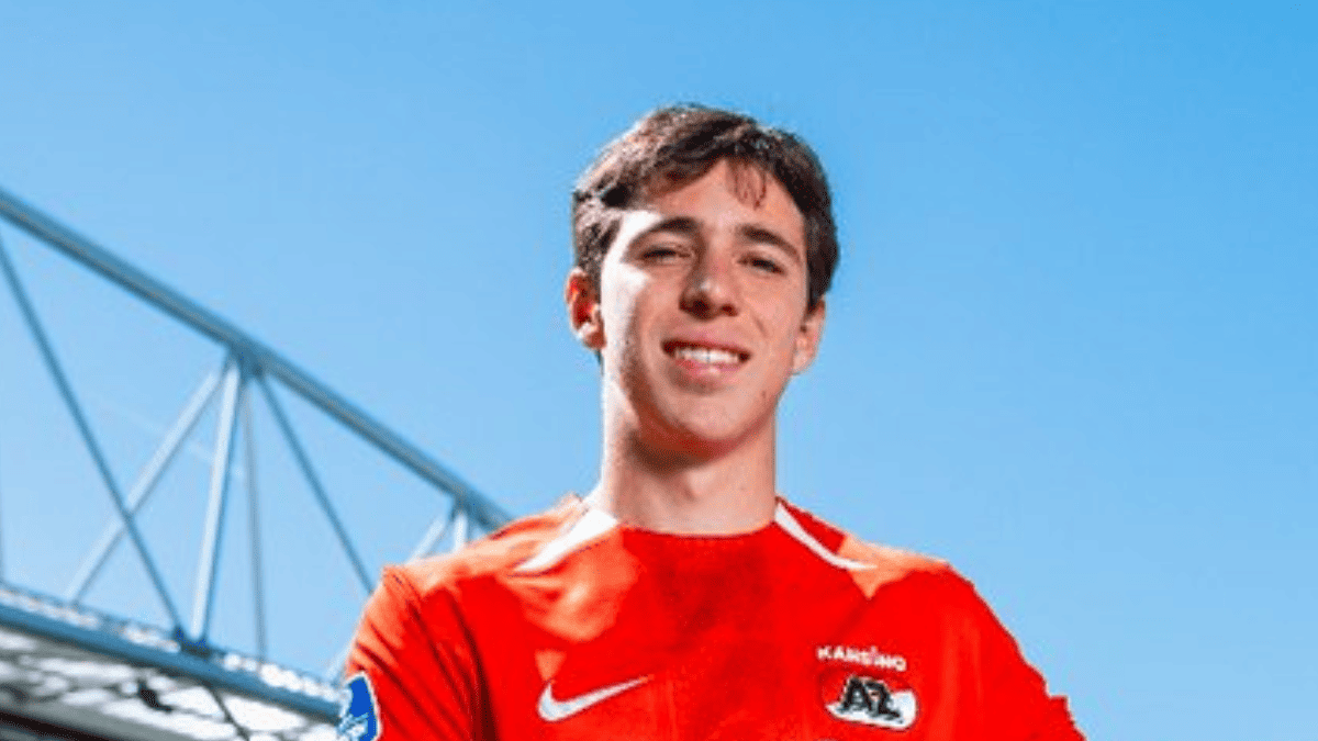 Mateo Chávez vive un gran momento futbolístico en Europa. | @AZAlkmaar