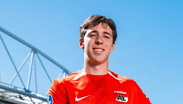 Mateo Chávez vive un gran momento futbolístico en Europa. | @AZAlkmaar