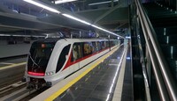 Línea 3 del Tren Ligero en la estación Guadalajara Centro. | Fotografía de Siteur.
