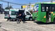 Los pasajeros fueron atendidos por paramédicos y Protección Civil. | Protección Civil y Bomberos de Tlaquepaque